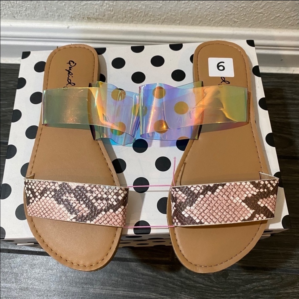 Qupid Python Sandals Size 6